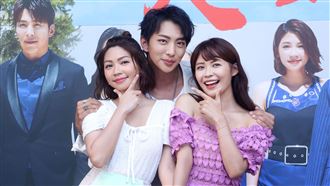 連體姐妹通吃？許明杰背後嗨玩曾智希