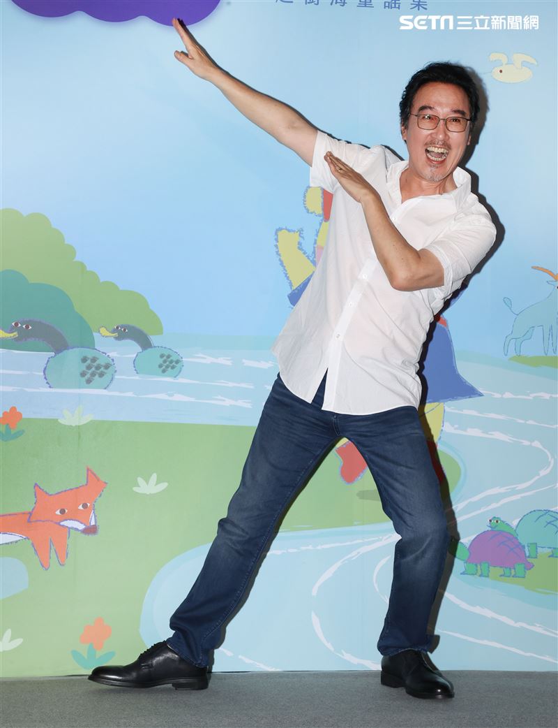 趙樹海童謠集中化健康購趣味平台發表會。（記者邱榮吉/攝影）