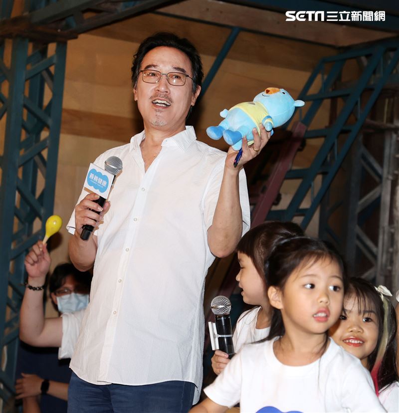 趙樹海童謠集中化健康購趣味平台發表會。（記者邱榮吉/攝影）