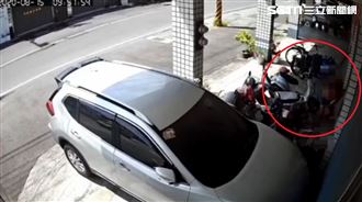 7旬翁挨赤膊男18棍　家屬：不認識