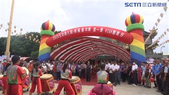 王功漁火節登場　「千人烤蚵」吸人氣