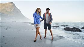 ECCO精選3款情侶鞋。（圖／品牌提供）