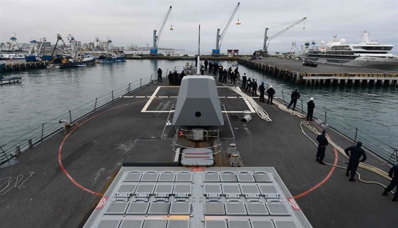 中國疑在南美違法捕魚　美出動驅逐艦