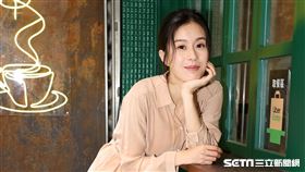 女神手譯員廖曉彤三立新聞網專訪。（記者邱榮吉/攝影）