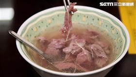 嘉義小吃,美食,甜心亭,阿進土產牛肉湯。（圖／記者簡佑庭攝）