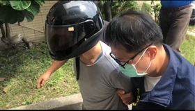 彰化,砸車,百萬名車,斧頭,鐵鎚,鹿港