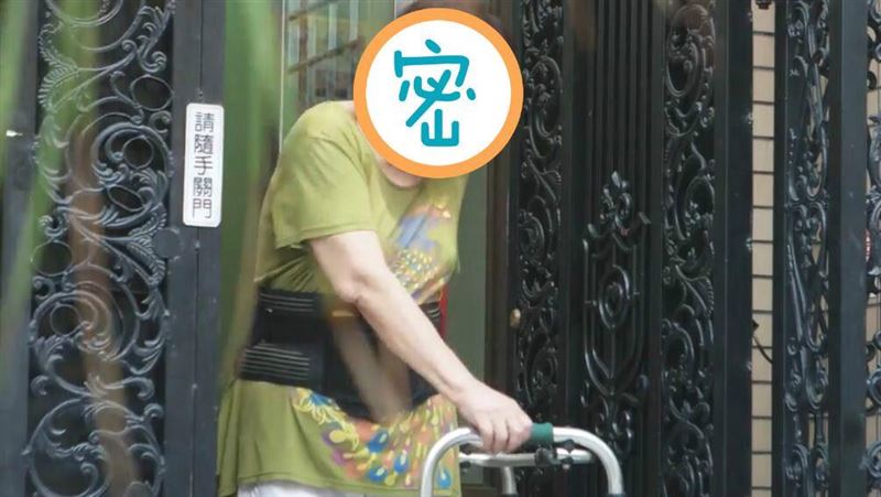 75歲歌后近況曝…摔殘打15隻鋼釘