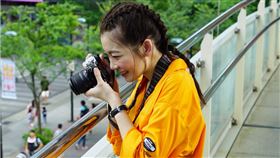 羅小白推出新歌《時間是最理直氣壯的反叛》。（圖／上行娛樂提供）