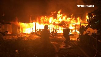 花蓮民宅深夜陷祝融　屋主跪地痛哭
