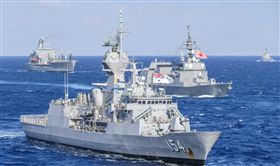 日本海上自衛隊。圖為令和元年與美軍聯合演習畫面。（圖／翻攝自日本海上自衛隊官網）