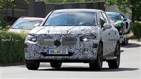 ▲賓士GLC大改款測試車（圖／翻攝自motor1）