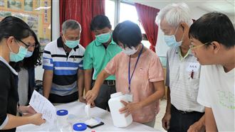 屏東縣靠光合菌推動友善農業