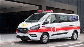 ▲福特旅行家客製化訂製的救護車。（圖／Ford提供）