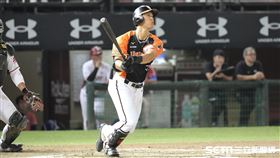 ▲統一獅外野手蘇智傑敲出3分砲。（圖／記者劉彥池攝影）