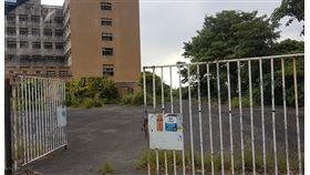 屏東廢棄醫院鐵門打開（圖／屏東縣潮州鎮臉書社團）