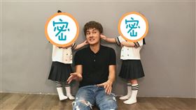 創作歌手吳克群化身YouTuber 19日推出《群哥搞不定》網路新單元 (新聞提供：何樂音樂)