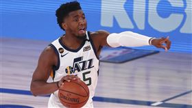 NBA／米契爾30分　爵士扳平金塊
NBA,季後賽,丹佛金塊,Nikola Jokic,猶他爵士,Donovan Mitchell
圖／美聯社／達志影像