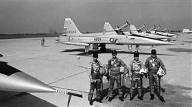 美國在台協會AIT發文,臉書