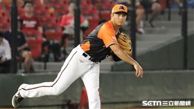 ▲統一獅三壘手郭阜林。（圖／記者劉彥池攝影）