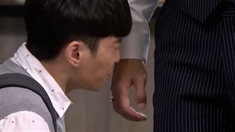 員工玩妹妹　黑道哥震怒要求吸給我看