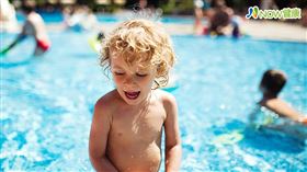 名家專用／NOW健康／夏天是水上活動的旺季，如室內外游泳池、海水浴場、溫泉SPA會館等環境潮溼，更是病菌孳生的溫床。(勿用)