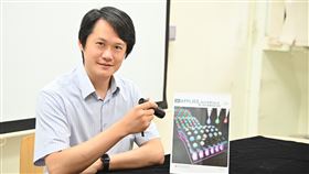 清大研發量子點噴墨列印技術　登國際期刊清華大學材料系教授陳學仕帶領研究團隊研發量子點噴墨列印技術取得突破，研究成果登上國際期刊，並已申請美國及台灣專利。（清大提供）中央社記者魯鋼駿傳真　109年8月21日