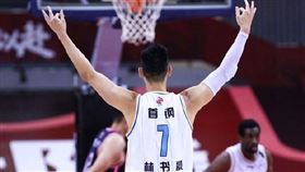 CBA／被豪虐翻　中國手怒問候媽媽
CBA,林書豪,北京首鋼,季後賽,廣東宏遠,趙睿,中國國家隊
翻攝自微博