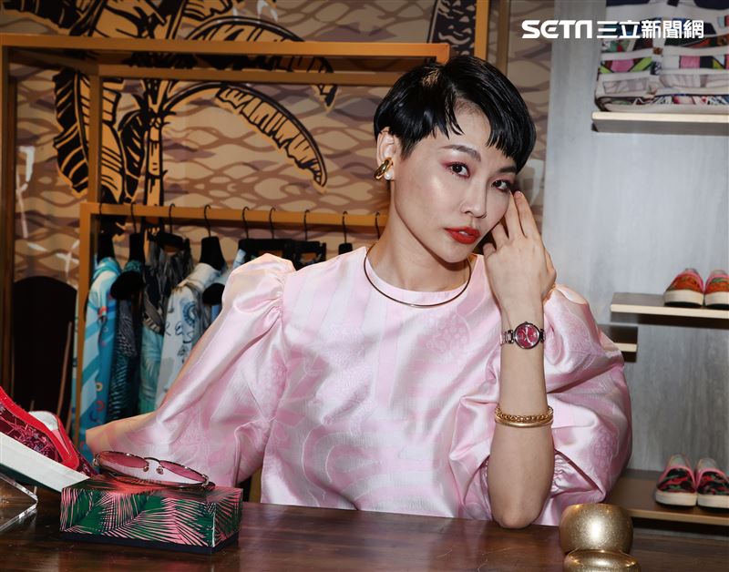 造型師JUDY三立新聞網專訪。（記者邱榮吉/攝影）