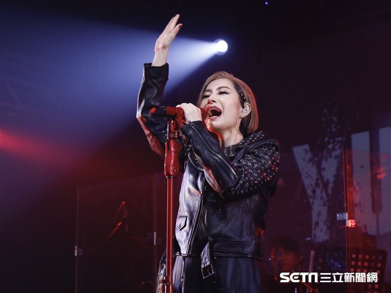 徐懷鈺舉辦首場《你約我在夏天見面》演唱會。（圖／記者林聖凱攝影）