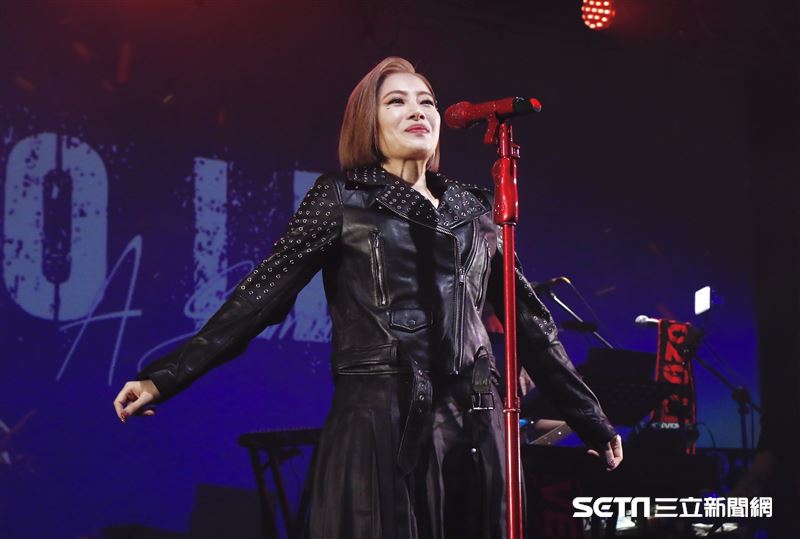 徐懷鈺舉辦首場《你約我在夏天見面》演唱會。（圖／記者林聖凱攝影）