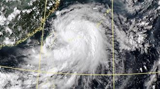 巴威逐漸遠離　颱風尾甩雨連下一整周