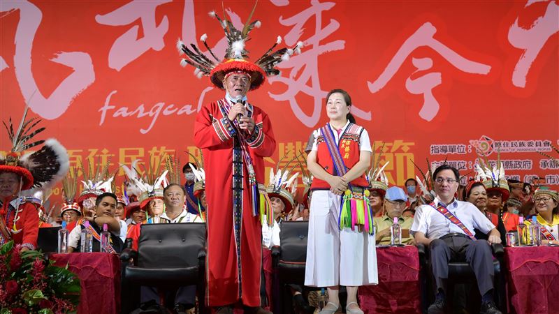 花蓮原民聯合豐年節　看原民千人共舞