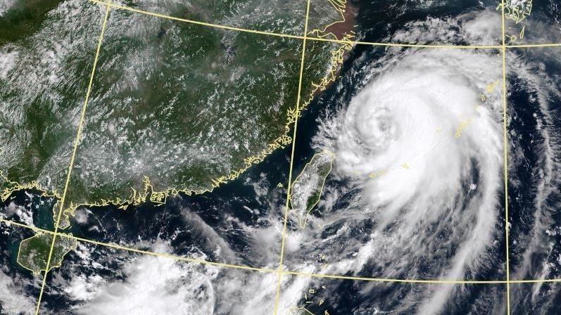 鄭明典：巴威是大尾颱風！恐連5天雨