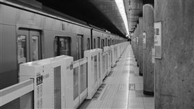 靈異照片,無頭人影