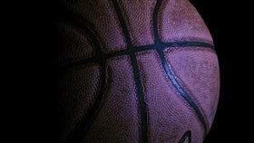 球賽比到一半，一名球員突然中彈身亡。（圖／翻攝自pixabay） 