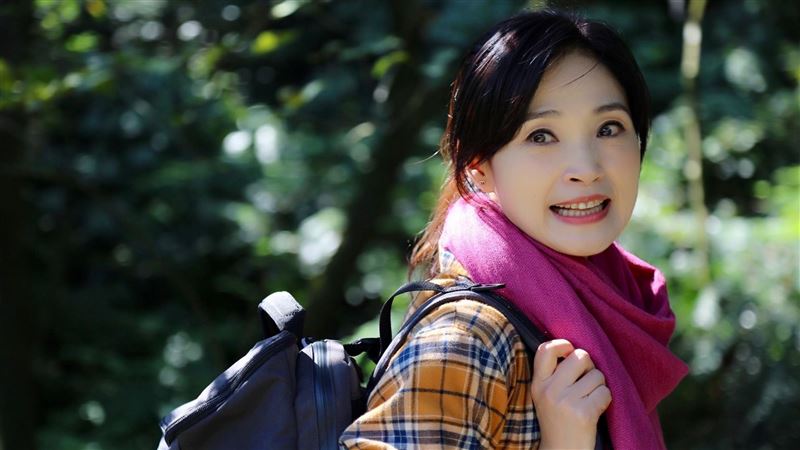 望族出身背9千萬債　女星房產留給他