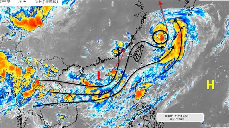「巴威」引水氣　大雨、雷雨連10天