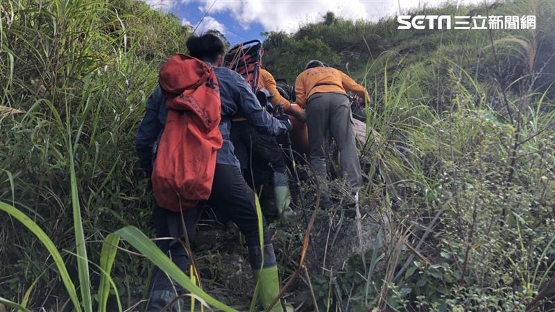 新／碩士失聯　國軍救人墜80米深谷