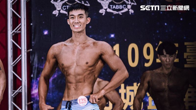 25歲急診護理師脫白袍　搖身變猛男
