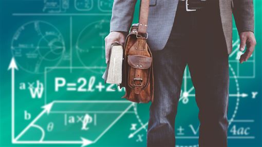 他拋1數學題高中生秒答！網：去美是天才