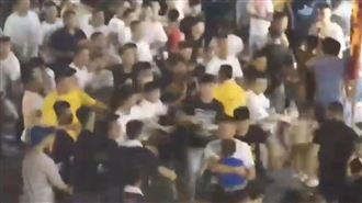 三元廟前2陣頭開打　30人大亂鬥！