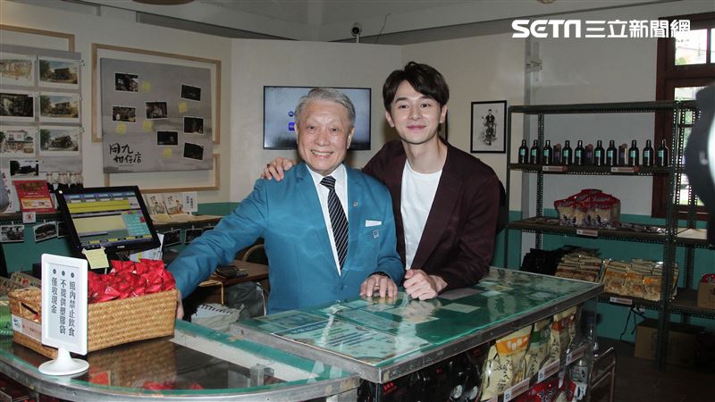85歲憋尿上工　林義雄獲終身成就獎