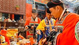 道長打破沉默說明道家觀點。（圖／黃聖彥提供）