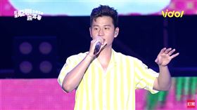 周興哲現身夏戀嘉年華擔任第二天壓軸。