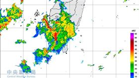 氣象局針對彰化以南地區發布豪雨特報。（圖／翻攝自氣象局網站）