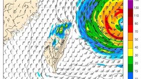 氣象局局長鄭明典憂心表示「下星期有個大颱風」。（圖／翻攝自鄭明典臉書）