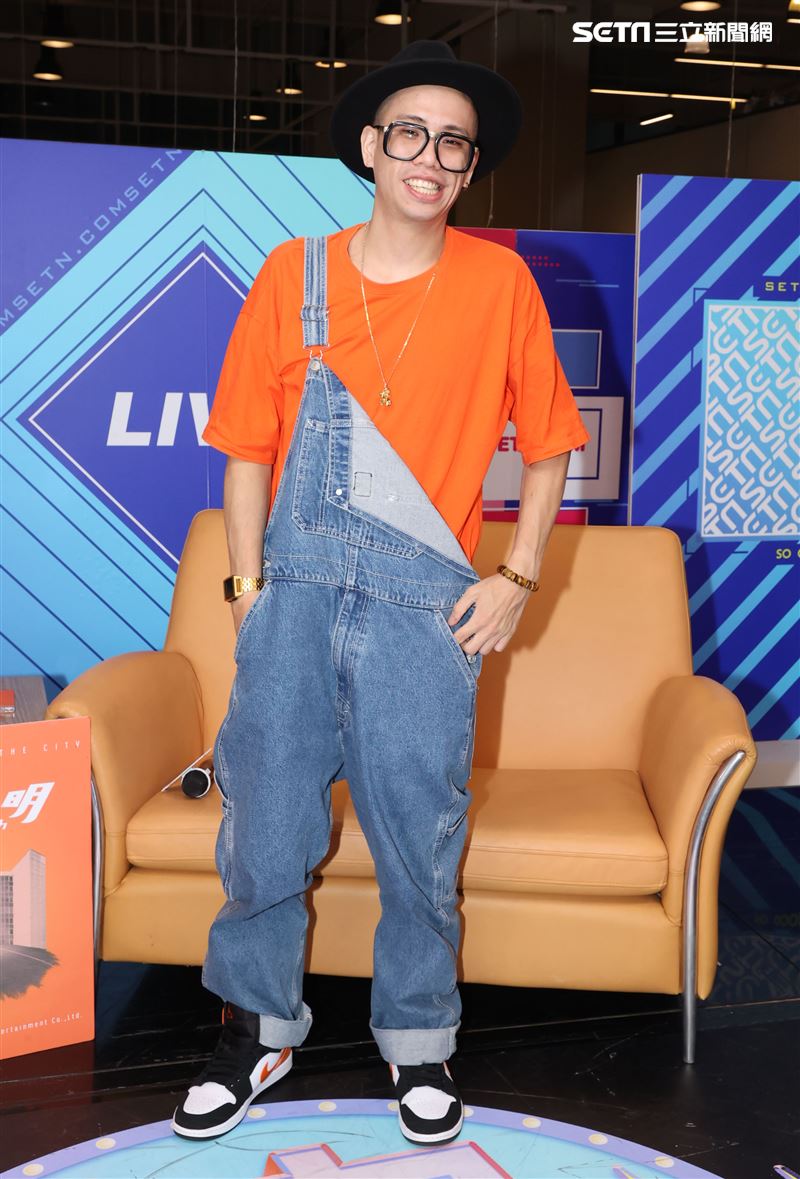 呂士軒安安大明星(唱片宣傳) 。（記者邱榮吉/攝影）