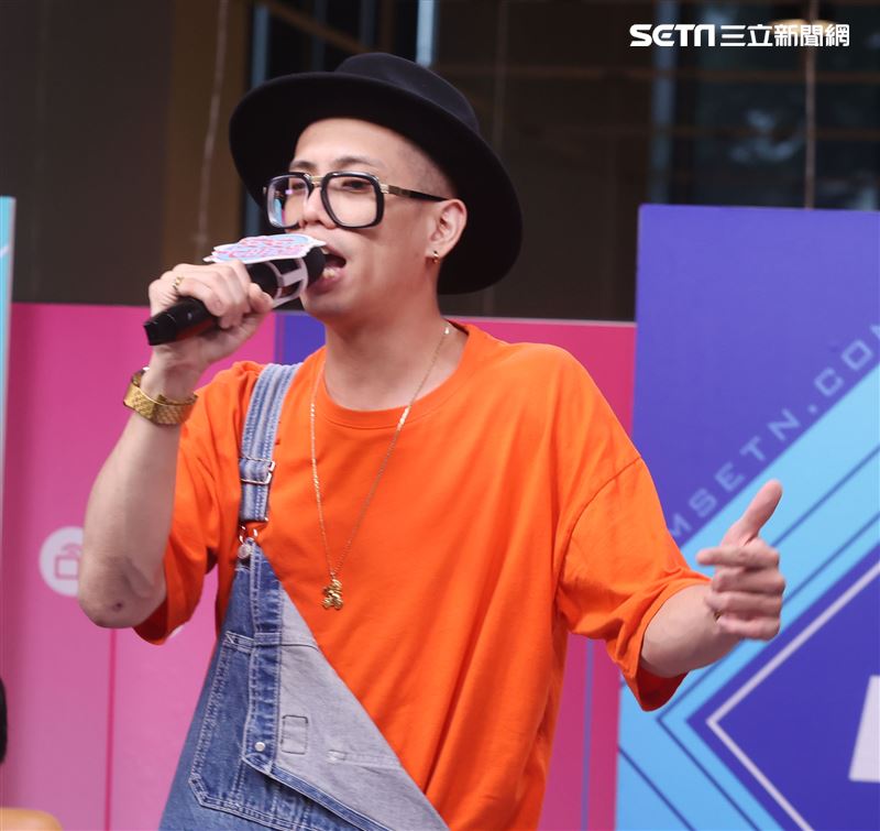 呂士軒安安大明星(唱片宣傳) 。（記者邱榮吉/攝影）