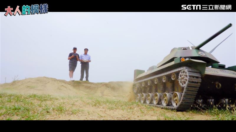 65而已／孫嫌玩具爛…爺造鋼鐵戰車