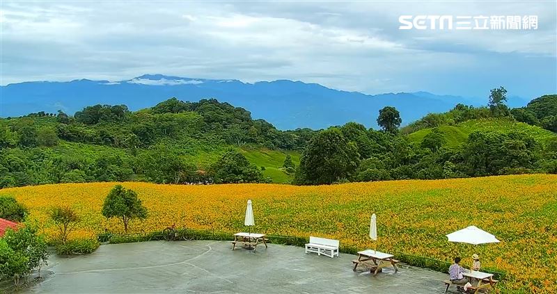 中秋連假首日,景區觀光旅遊人次達33萬9022人次。(圖/花東縱谷風景管理處提供)